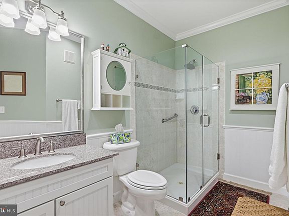 5th image of 10328 Sager Ave Unit 403