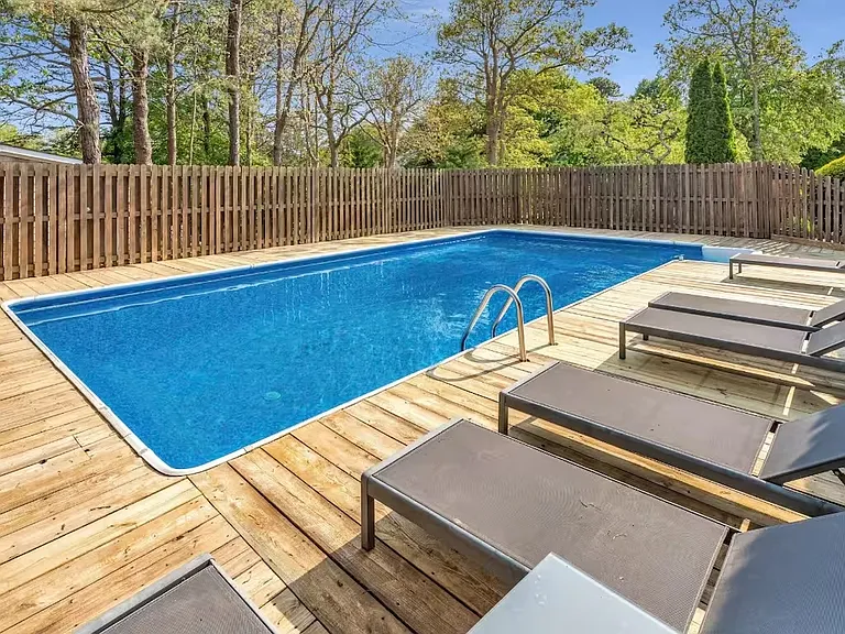 69 Middle Pond Rd — Photo 3
