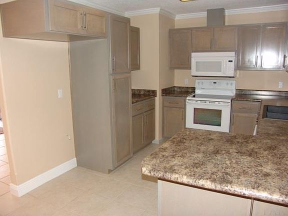 5th image of 3741 Southland Blvd