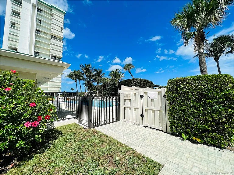 9940 S Ocean Dr #703 — Photo 46