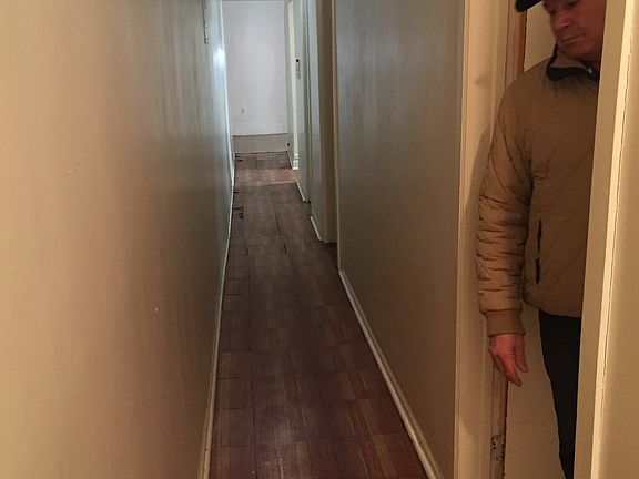 2nd image of 535 W 163rd St APT 25