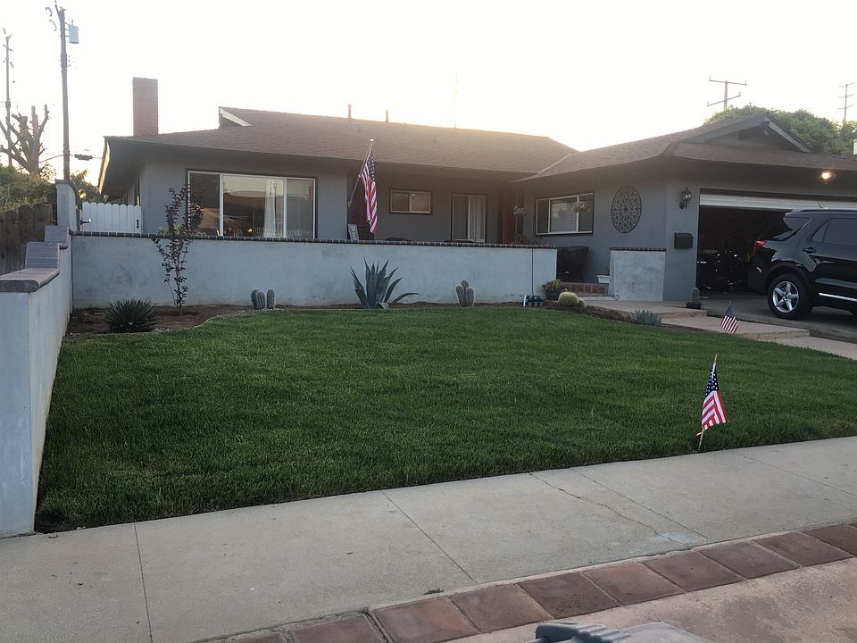 2nd image of 811 Vecino St