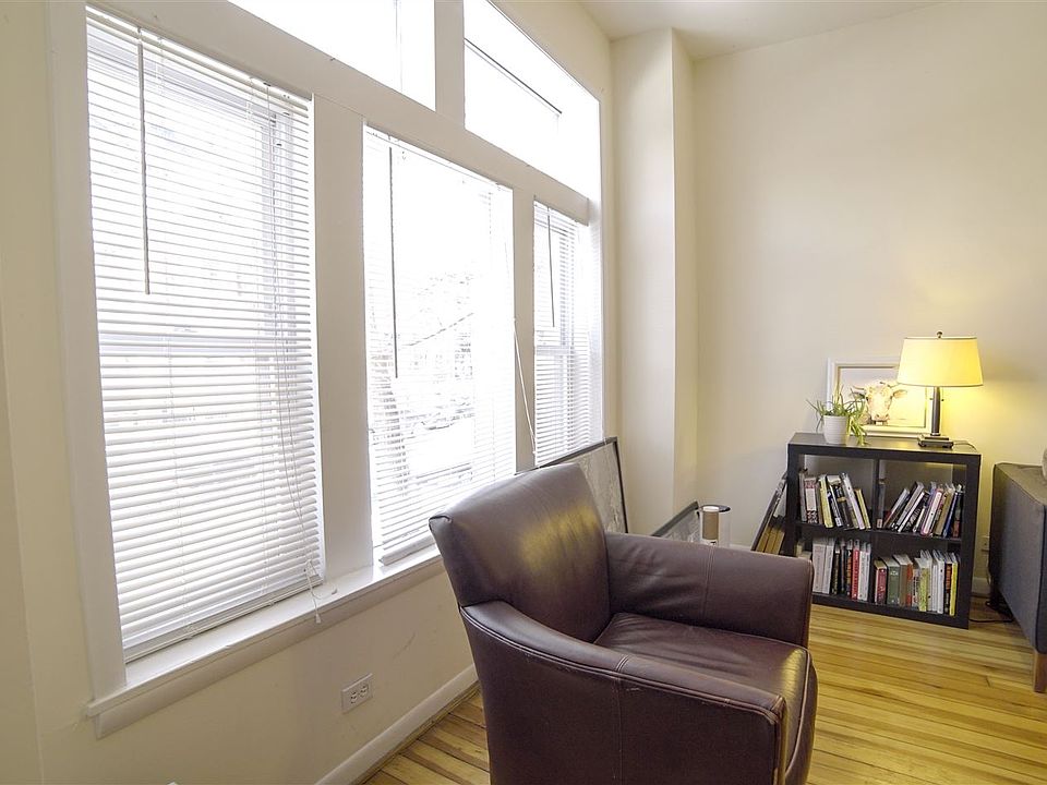 1651 Claremont #1 Front LR
