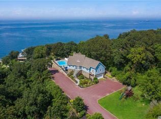 380 Pennys Rd, Riverhead, NY 11901