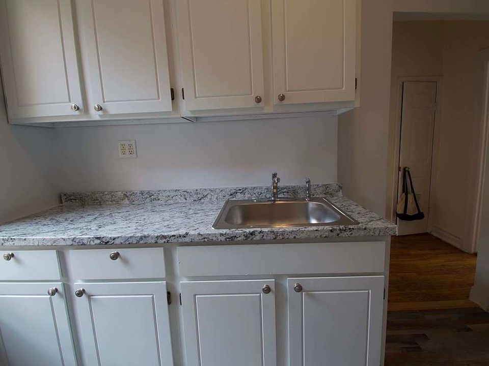 1st image of 30-84 34th St #4D