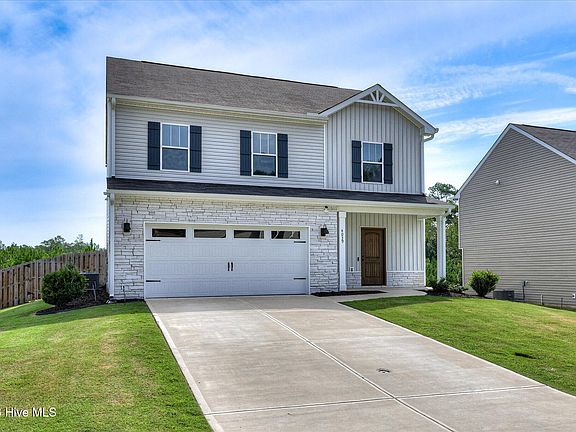 3rd image of 4039 Cottingham Way