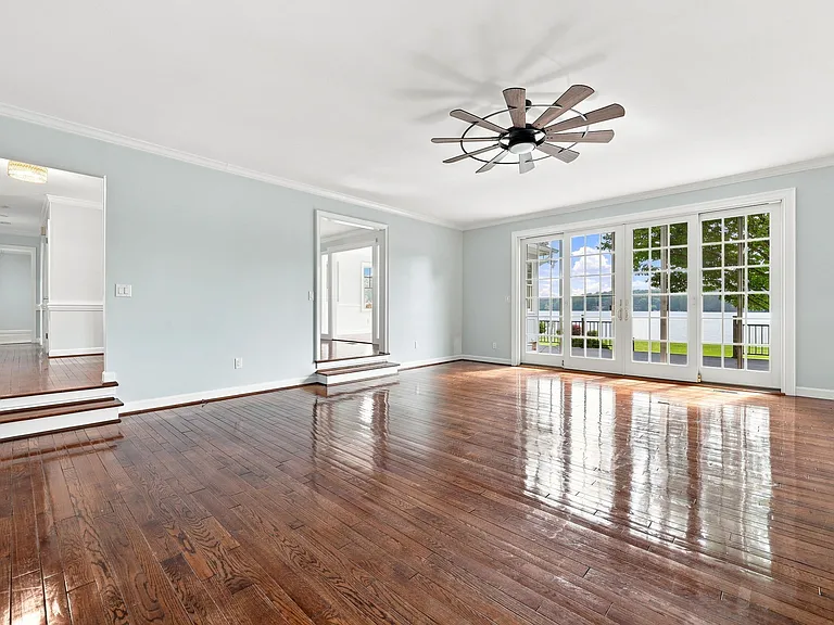 253 Lakeview Dr — Photo 36