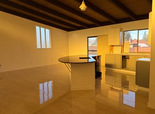 474 W Hemlock St, Sequim, WA 98382