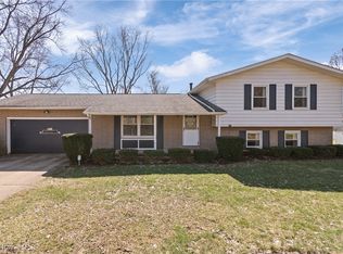 634 Saturn Dr, Uniontown, OH 44685