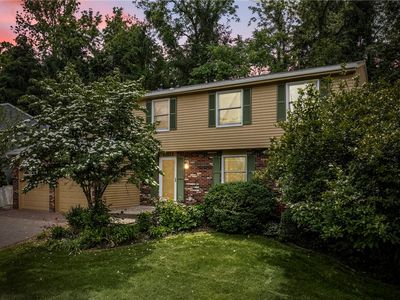 1301 Manor Dr, Pittsburgh, PA, 15241