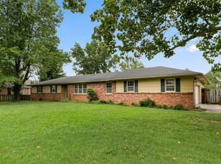 5369 S Hazel Dr, Springfield, MO 65810