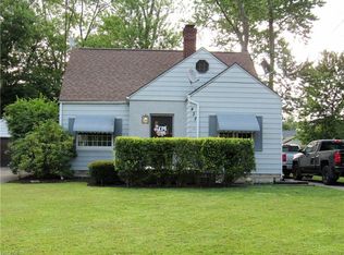 437 Meadowbrook Ave SE, Warren, OH