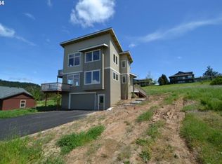 646 Sundown Ln, White Salmon, WA