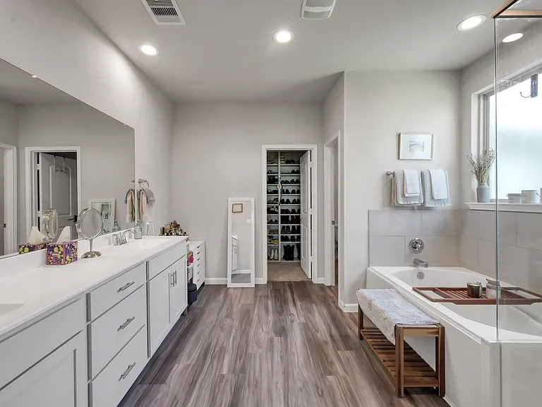 14418 Kerrick Vista Ln — Photo 24