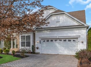 606 Post Ln, Somerset, NJ 08873
