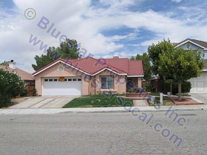 1st image of 15450 Ventura Ln