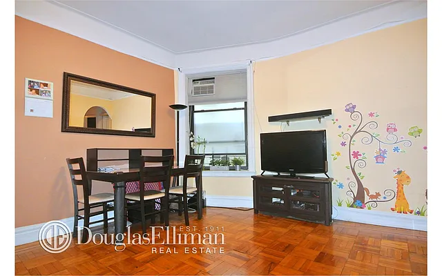Sold by Douglas Elliman | media 7