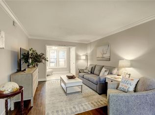 2509 Demere Rd APT 4, Saint Simons Island, GA 31522