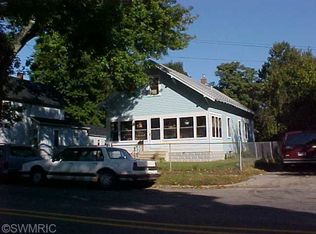 393 Emmett St E, Battle Creek, MI