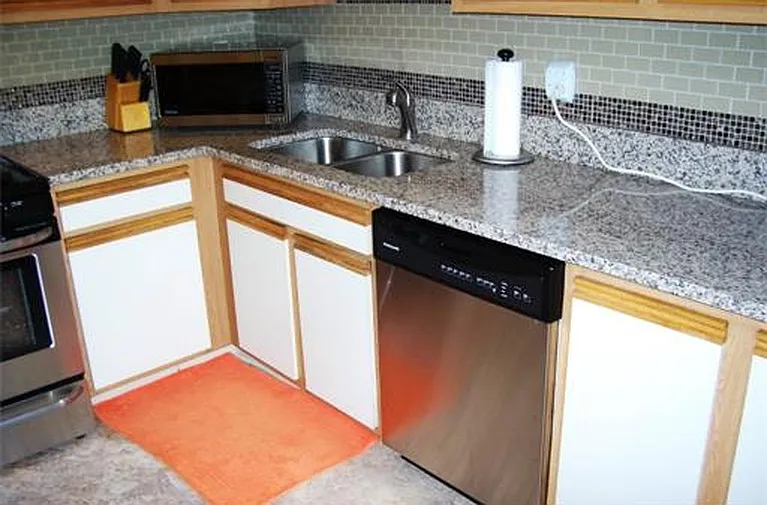 17 Bayberry Close — Photo 4