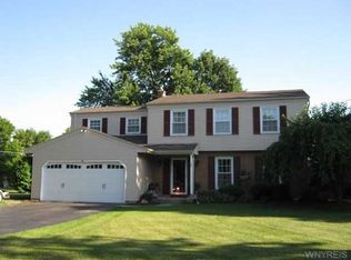 20 Evergreen Dr, Batavia, NY 14020