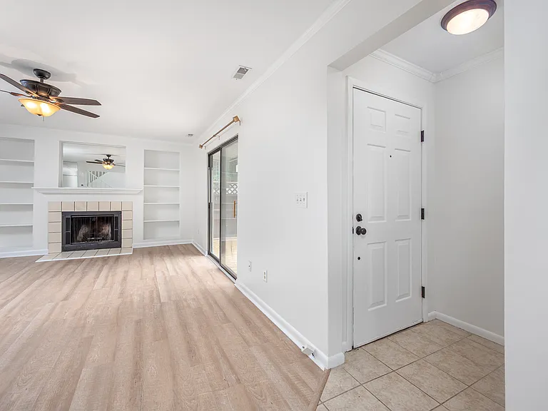 107 Finley Forest Dr #107 — Photo 10