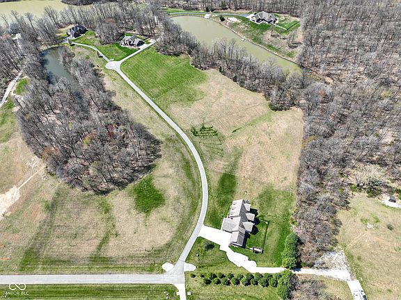 5th image of 3276 Eagles Point