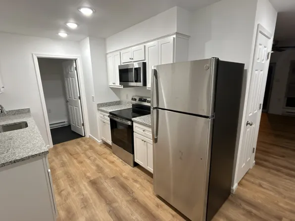 1022 N Christina Ave APT D, Union, MO 63084