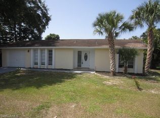1004 Averly St, Fort Myers, FL 33919