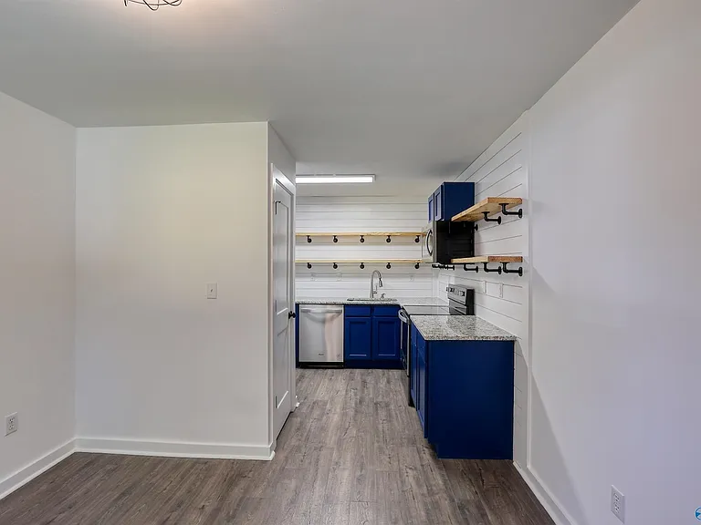 2903 Elmore Rd SW — Photo 7