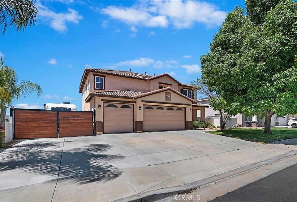 1st image of 624 Wildrose Cir