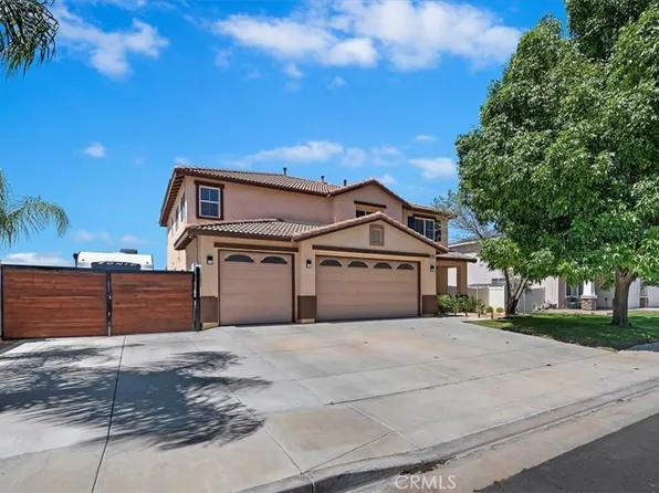 624 Wildrose Cir, San Jacinto, CA 92582