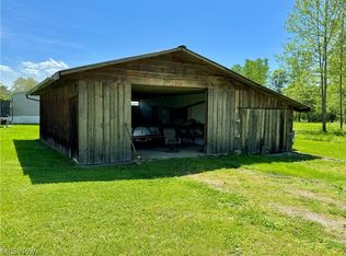 8347 Old River Rd, Philo, OH 43771