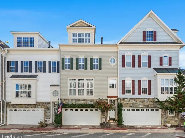 5114 Oneill Ln, Alexandria, VA 22304