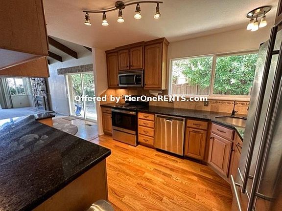 3rd image of 3691 E Oakrim Way