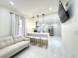 11 Burrell St, Roxbury, MA 02119