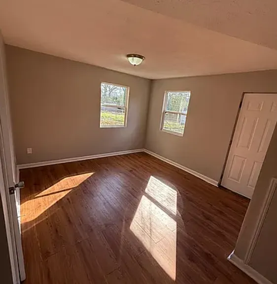 262 Perry Hill Rd — Photo 8
