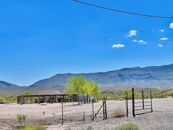 3rd image of 58 Palomas Cir