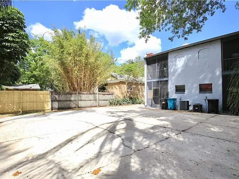702 S Summerlin Ave #B — Photo 14