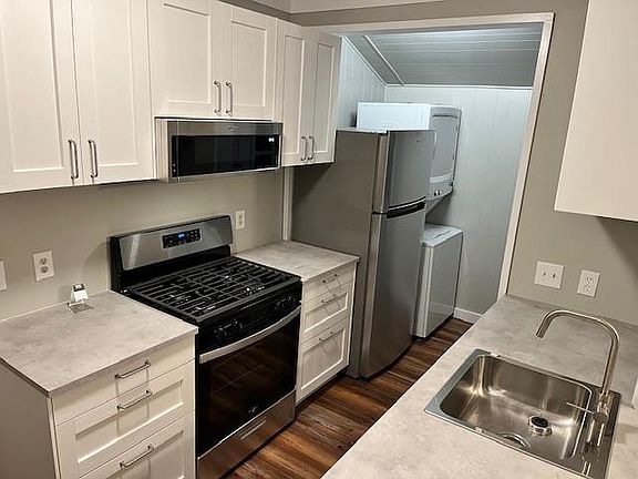 Remodeled Kitchen all new appliances