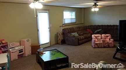 5th image of 7309 S 18th St