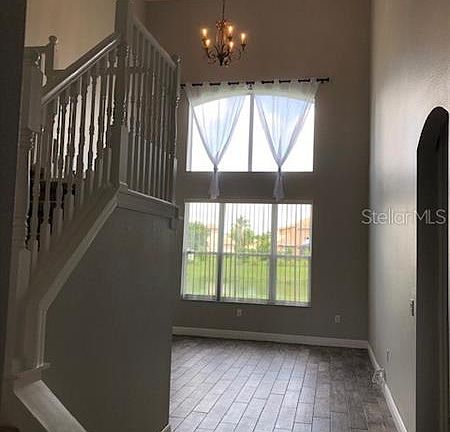 2nd image of 3573 Somerset Cir