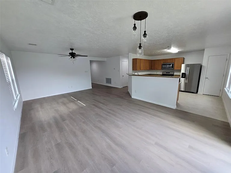 427 Remington Heights Dr — Photo 15