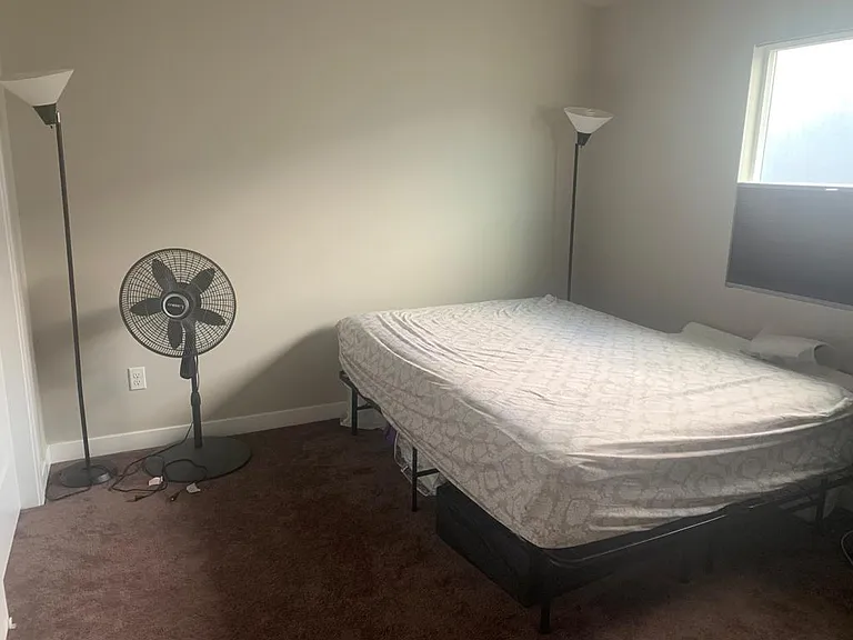 593 W Life Dr — Photo 20