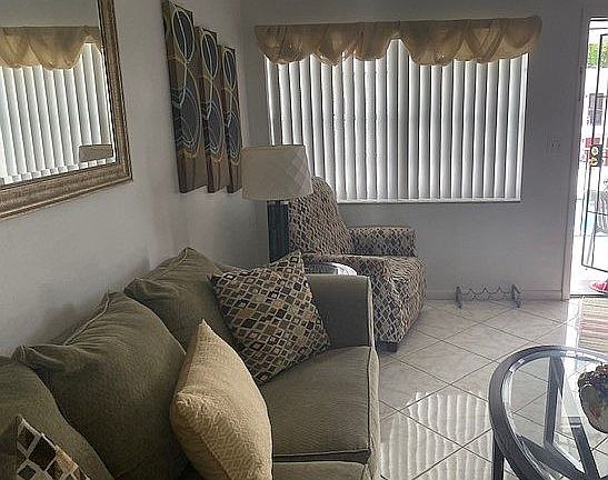 3rd image of 1100 Atlantic Shores Blvd APT 410