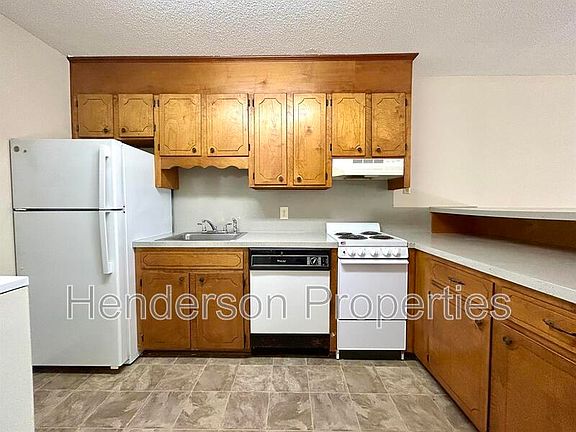 4th image of 1442 Riverview Rd Unit 112