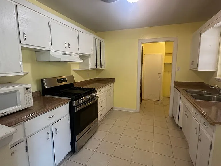 2524 Eagle Dr — Photo 29