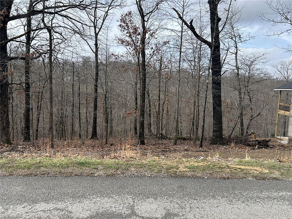 1st image of 23 Egton Dr #12