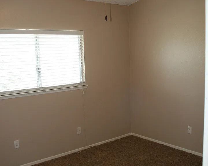 4600 Beechwood St #80 — Photo 14