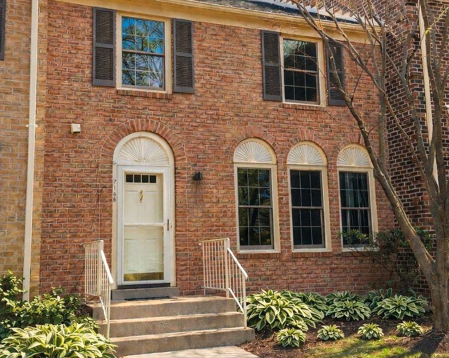1st image of 2145 Kings Mill Ct